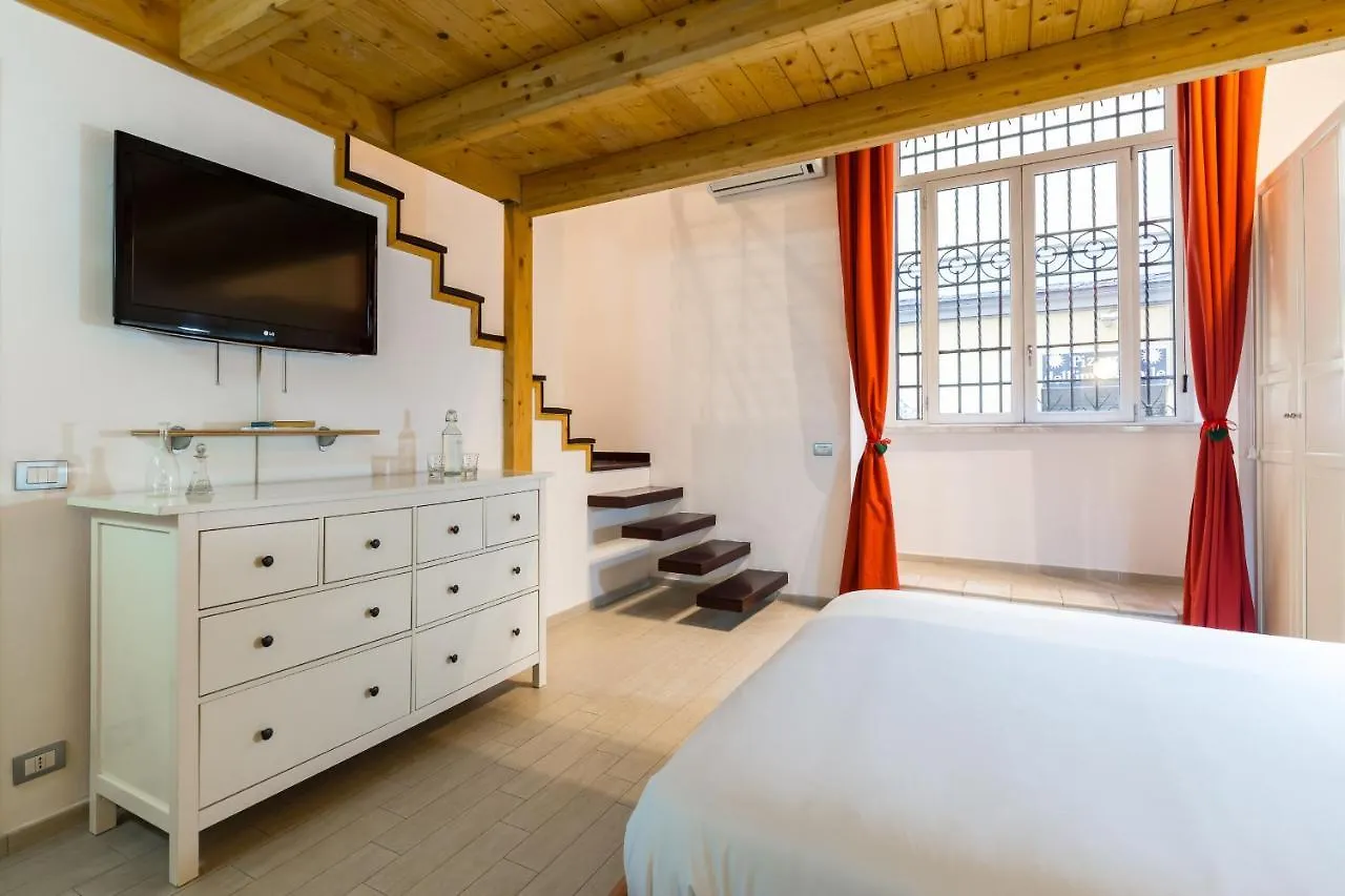Ma Maison - Family Apartment At The Historical Center 나폴리