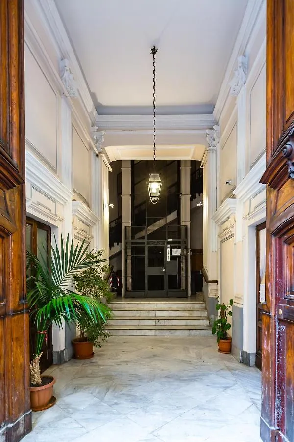 Ma Maison - Family Apartment At The Historical Center 나폴리